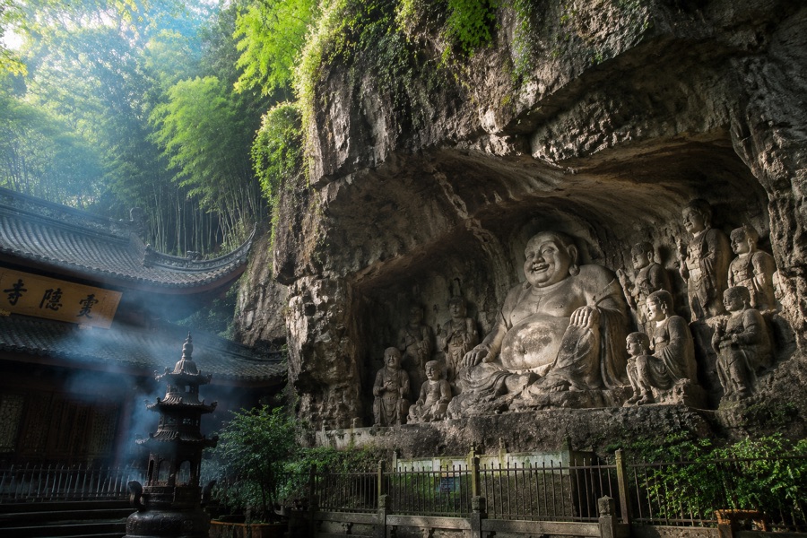 Lingyin Temple & Feilai Feng Stone Buddhist Grottoes