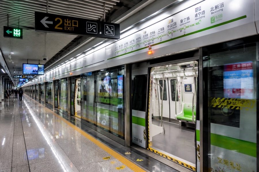 Shanghai Metro Network & Line 2 Cross-City Spine